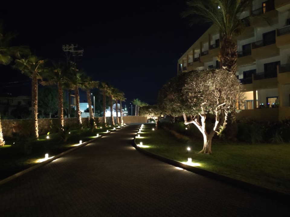 Außenansicht Hotel Aphrodite Beach Club