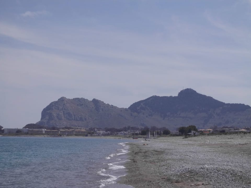Strand Asterias Beach Resort