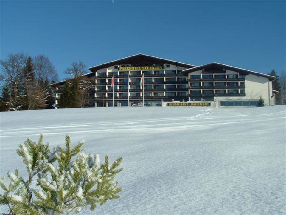 Außenansicht im Winter Hotel Seethurn