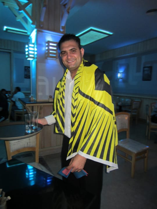 Yussef von der Lobbybar-immer gut gelaunt Pickalbatros Aqua Park Resort - Hurghada