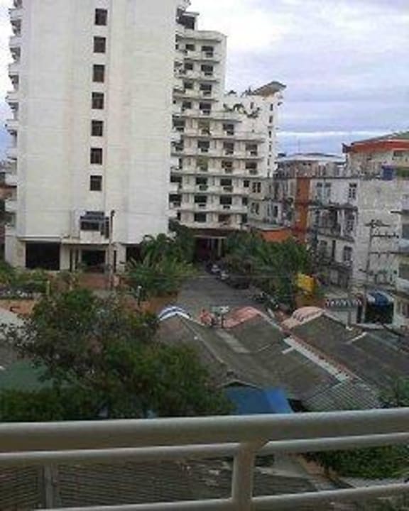 Zur Second Road Hotel Eastiny Plaza