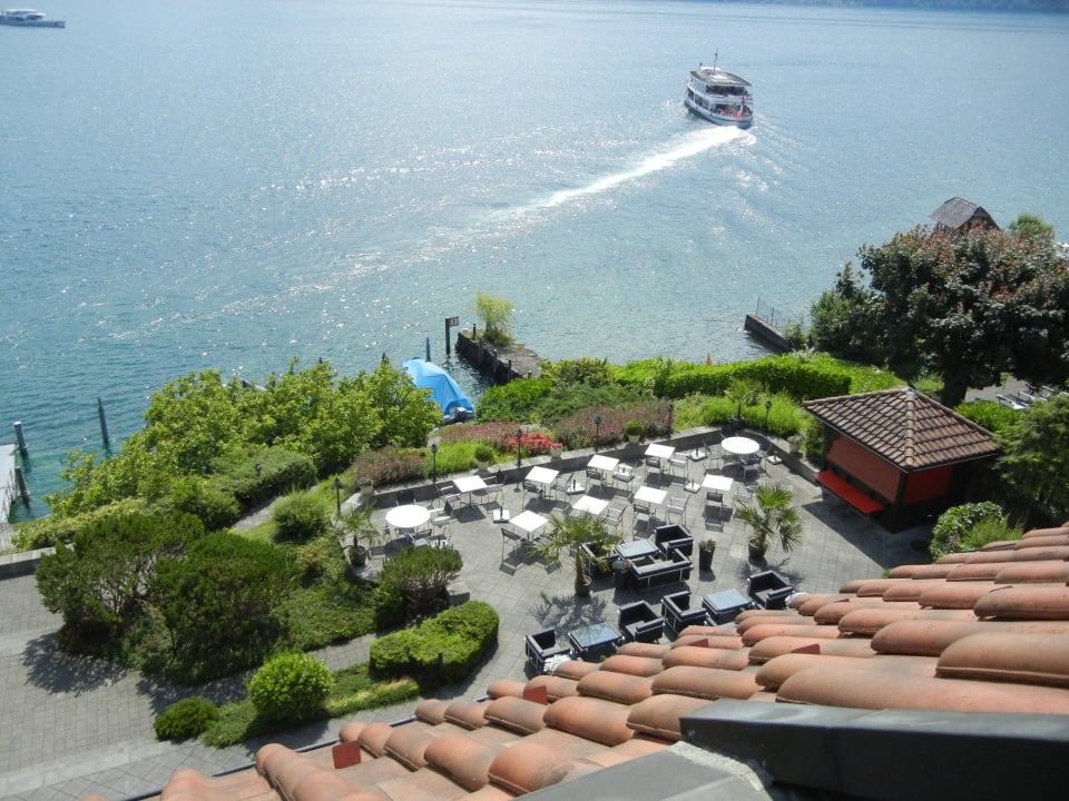 Blick zur Terrasse Seehotel Kastanienbaum
