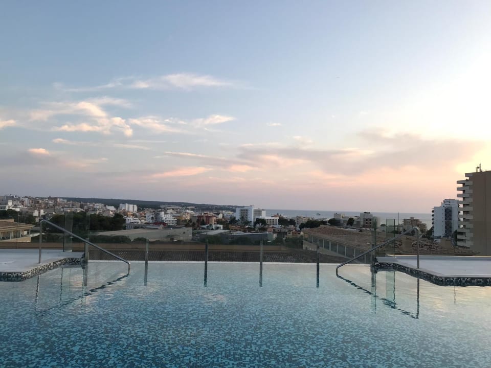 Pool Grupotel Playa de Palma Suites & Spa