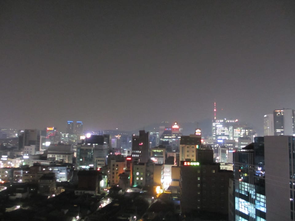 Ausblick von der Dachterrasse Hotel Ibis Ambassador Insadong