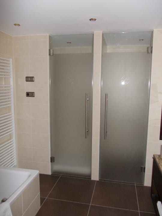 Dusche und WC Wellnesshotel Zechmeisterlehen