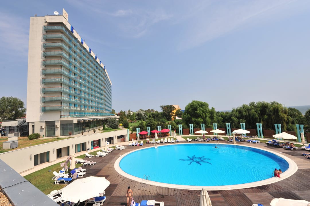 Hotel Europa outdoor pool Hotel Europa