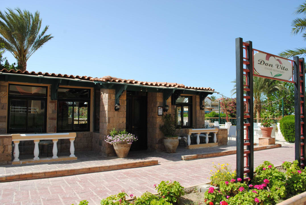 Italiener "Don Vito" Golden Beach Resort
