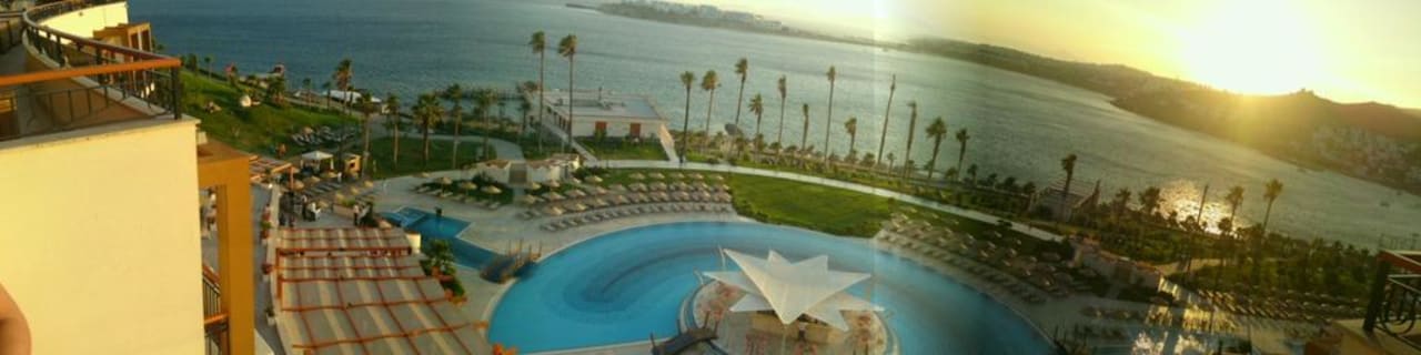 Ausblick von der Lounge-Bar Terrasse Kefaluka Resort Bodrum