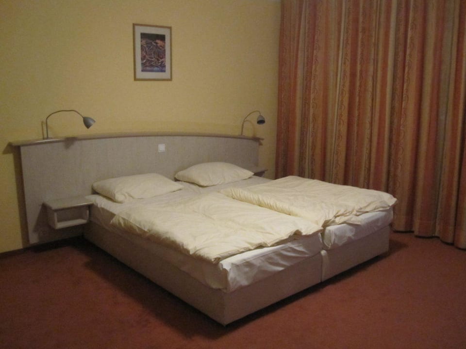 Zimmer Hotel Panorama Inn und Boardinghaus