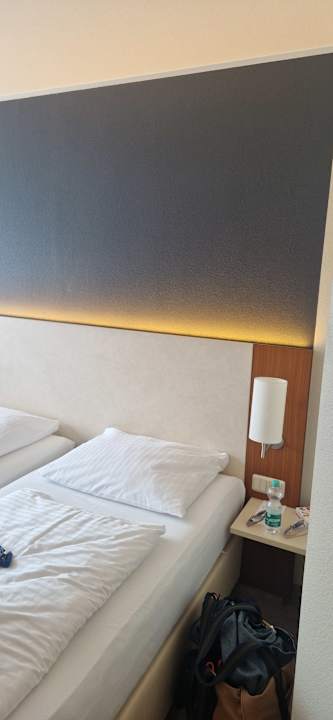 Zimmer Essential by Dorint Hotel Köln-Junkersdorf