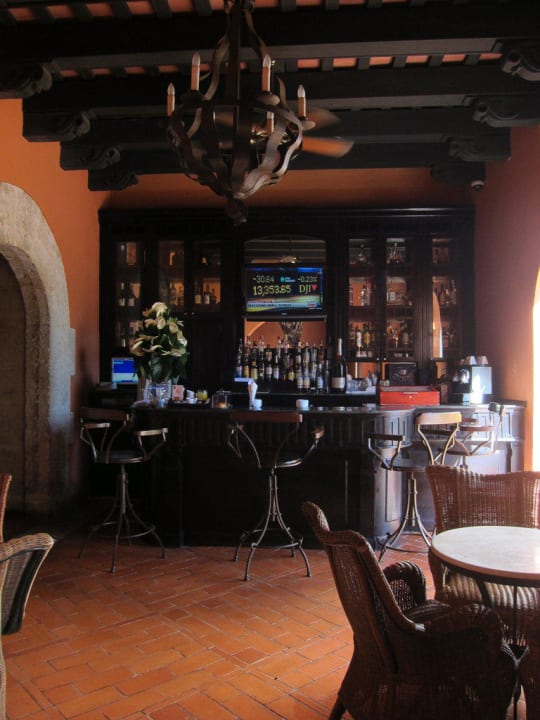 Lobby-Bar Hodelpa Nicolás de Ovando