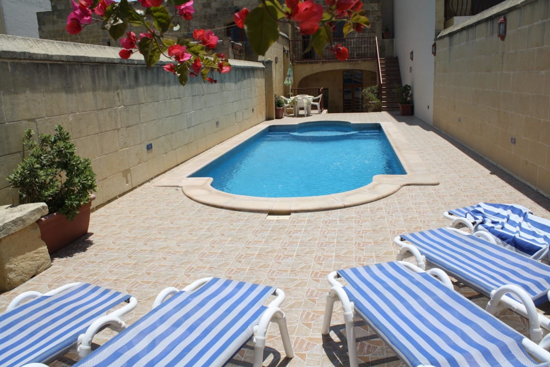 Outdoor pool area Ta' Leli Farmhouse