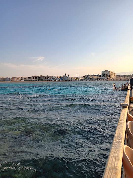 Strand Gravity Hotel & Aquapark Sahl Hasheesh