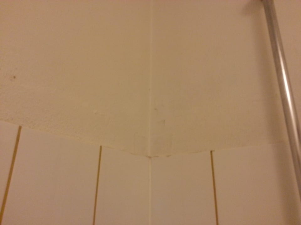 Schimmel Dusche Hotel Goldener Hirsch