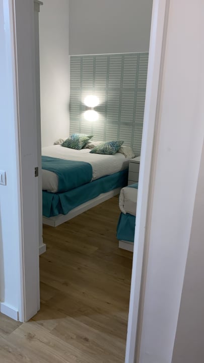 Zimmer Canary Garden Club