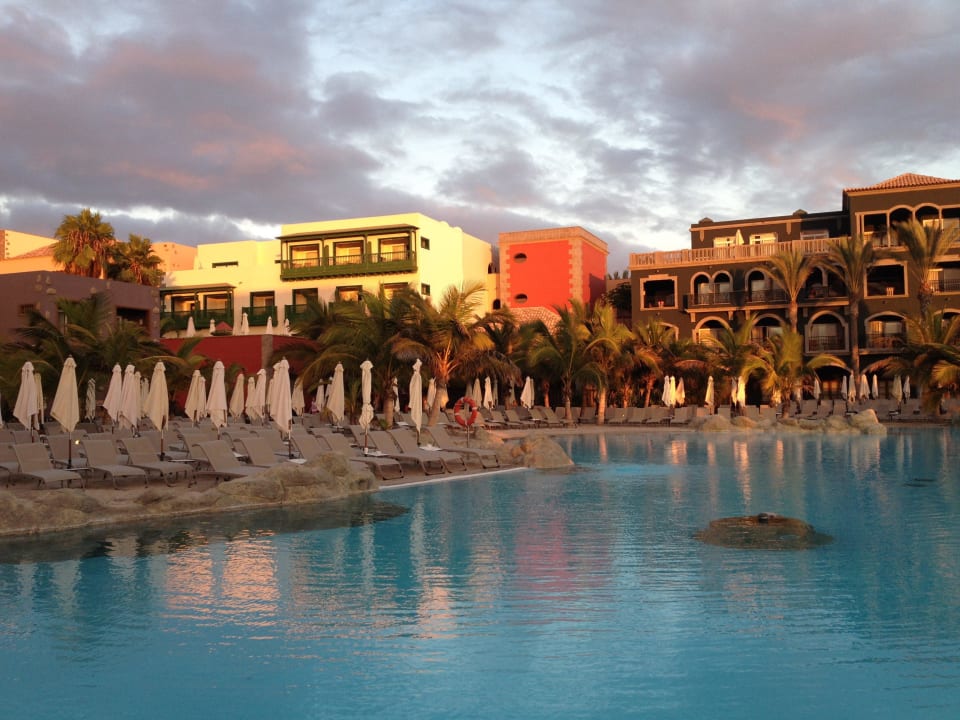 Einer der vielen Pool`s Lopesan Villa del Conde Resort & Thalasso