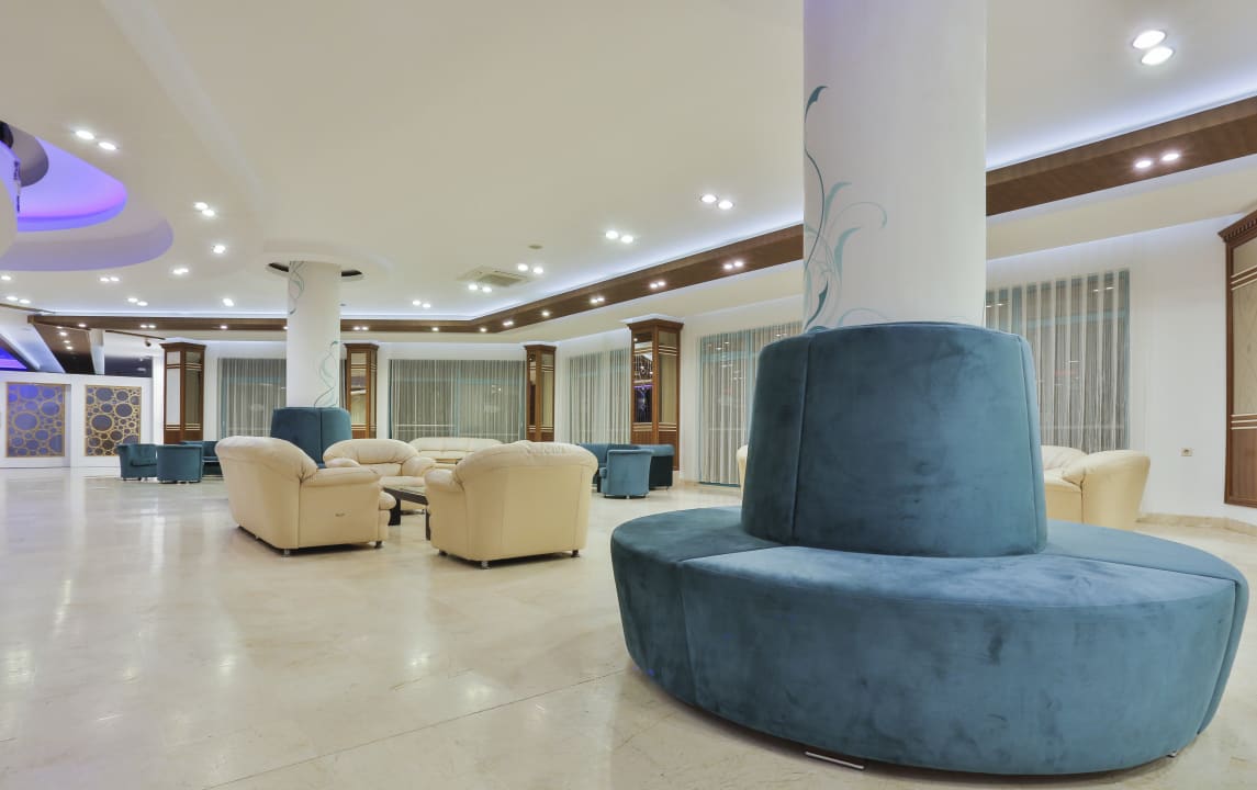 Lobby Club Hotel Mirabell