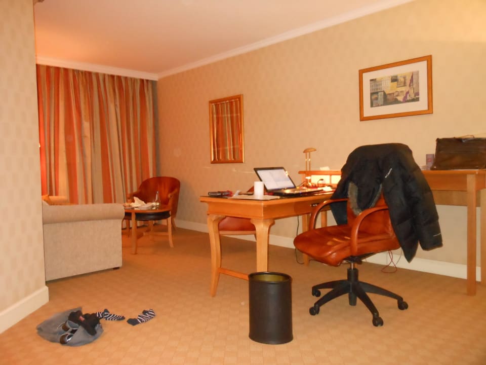 Zimmer - Blick ins Zimmer Sheraton Warsaw Hotel