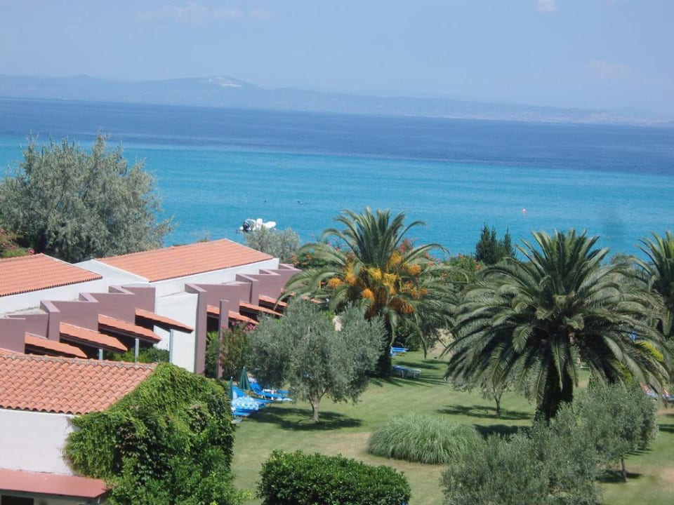 Blick aus dem Zimmer (3. Etage) Domes Noruz Kassandra | Adults-Only