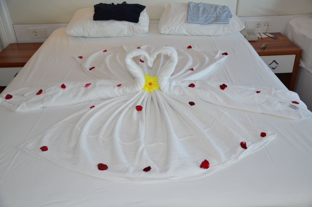 Jeden Tag andere Deko Vikingen Infinity Resort & Spa