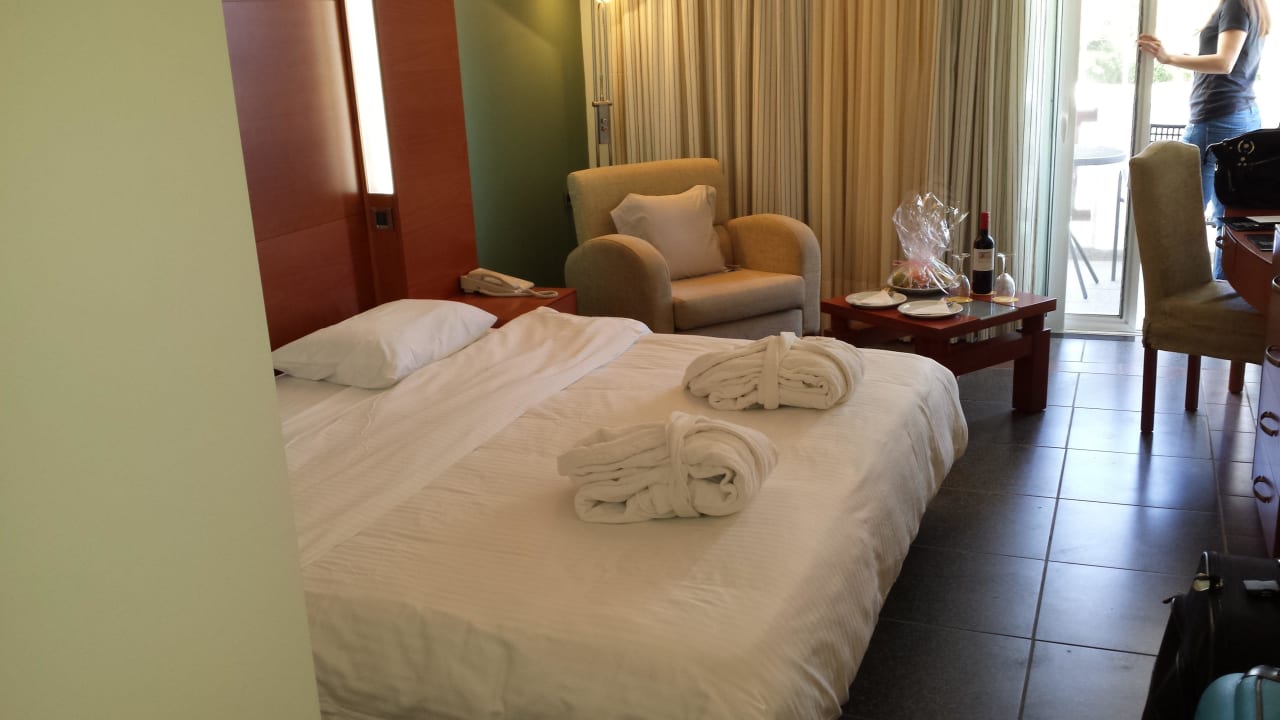 Modernes Zimmer Atlantica Marmari Palace
