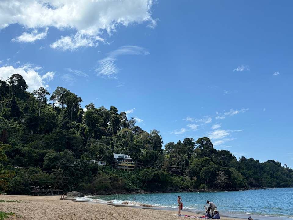 Strand Khao Lak Bayfront Resort