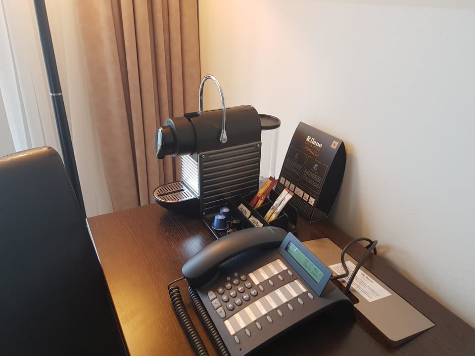 Nespresso elaya hotel hamburg finkenwerder