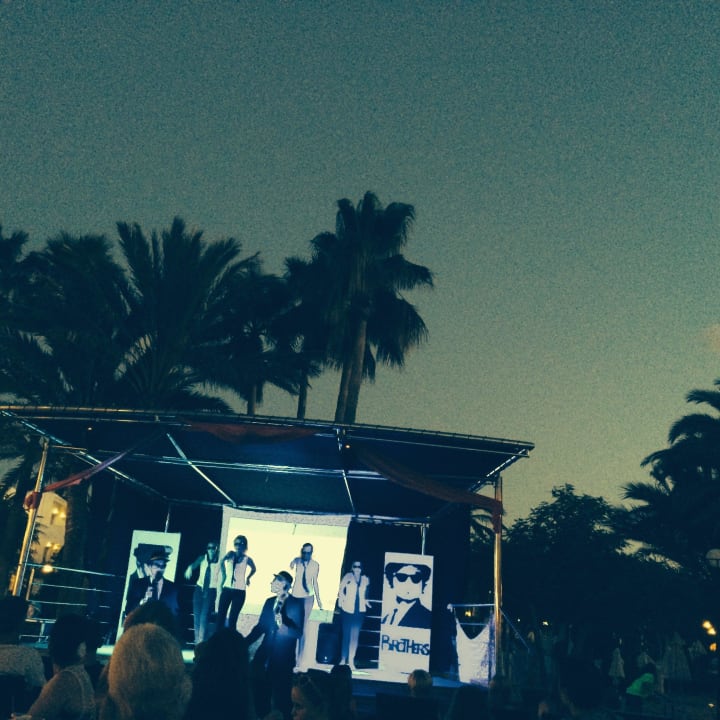 Blues Brothers Show Calimera Fido Gardens