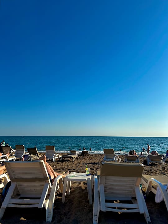 Strand Grand Park Lara Hotel