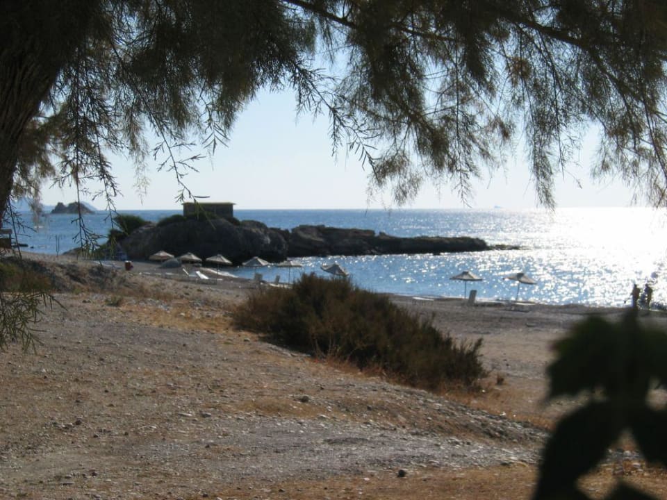 Strand Ekaterini Hotel