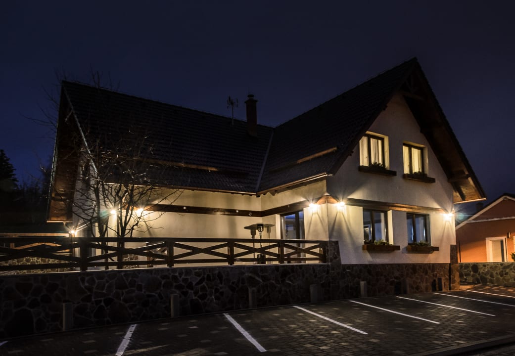 Außenansicht Pension Darinka