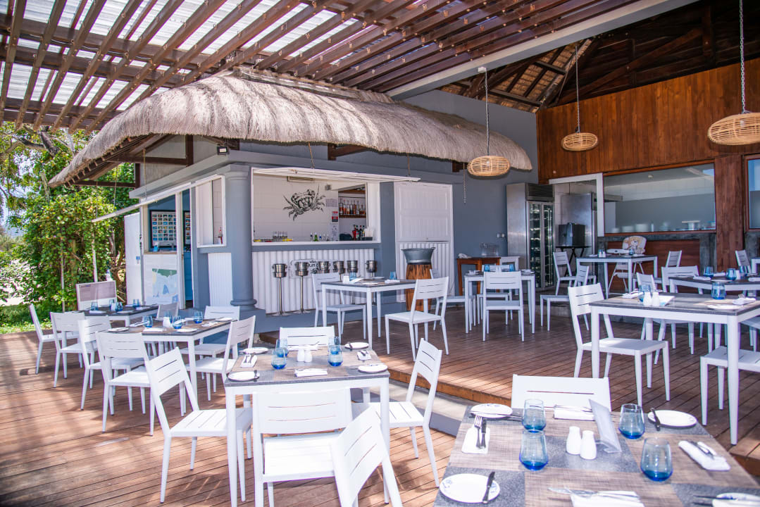 Gastro Outrigger Mauritius Beach Resort