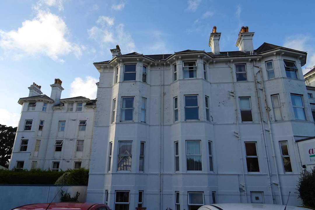 Hotelfront vorn links The Wessex Hotel