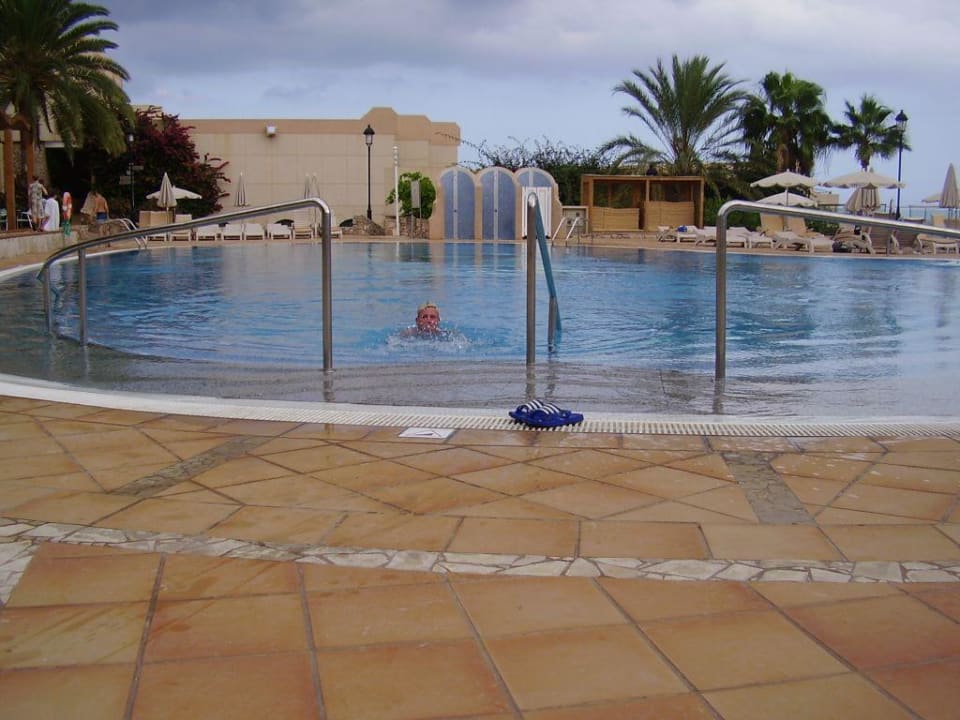 Pool SBH Hotel Taro Beach