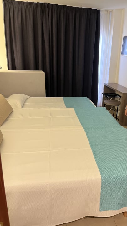 Zimmer Hotel Vista Odin