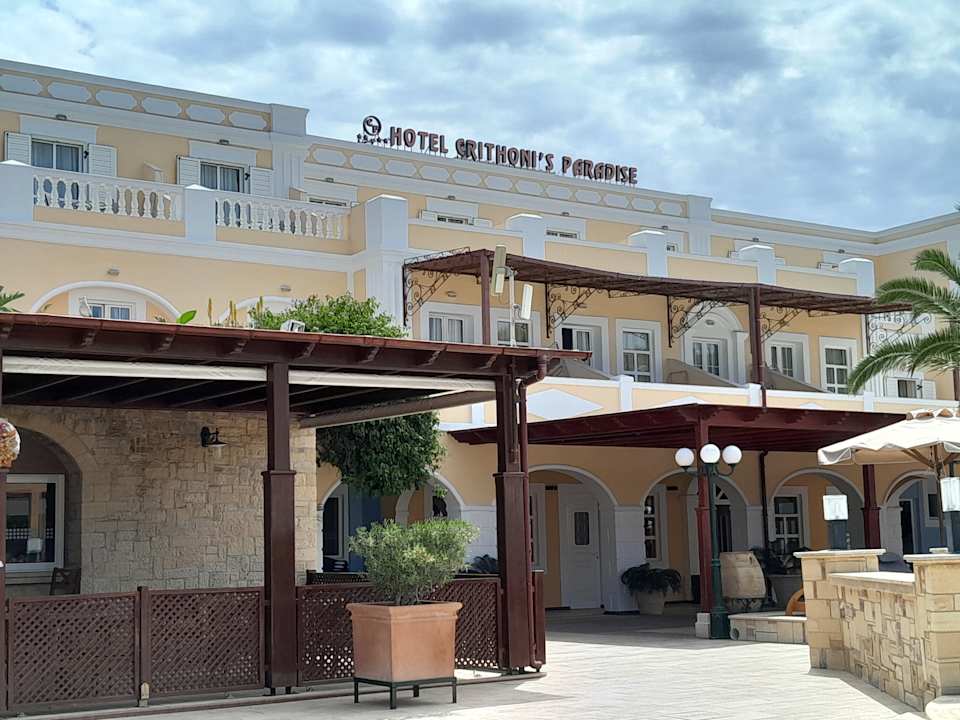 Außenansicht Hotel Crithoni's Paradise