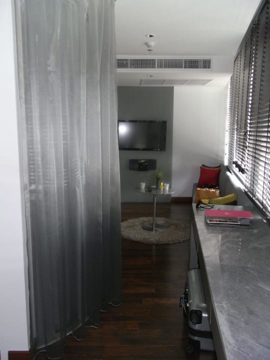 Full Spectrum Suites LiT BANGKOK Hotel