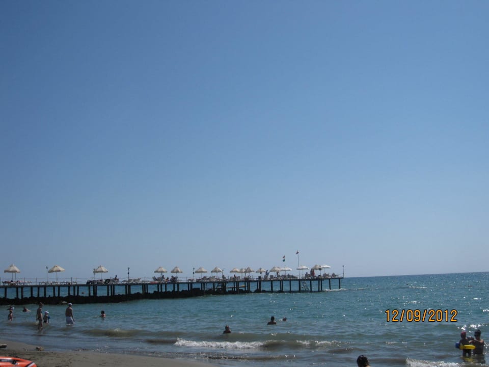 Steg am Strand Long Beach Alanya