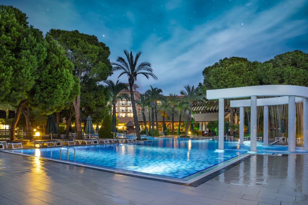 Pool IC Hotels Green Palace