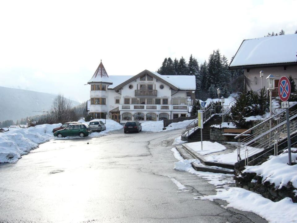 Hotelansicht Februar Turmhotel Gschwendt