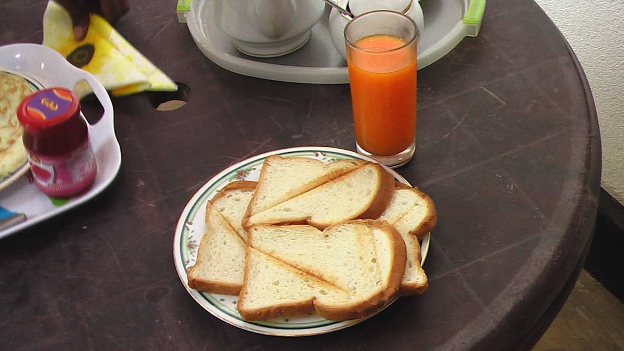 Toastbrot Sakura Hana Gästehaus