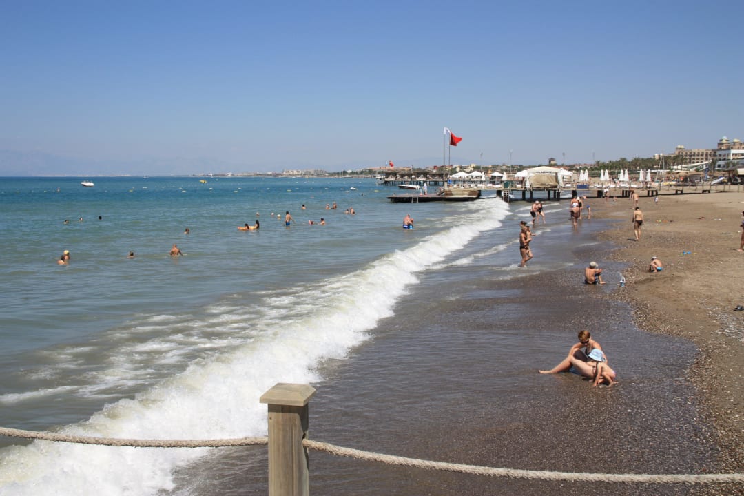 Anfang Juni: 25 Grad Wassertemperatur Voyage Belek Golf & Spa