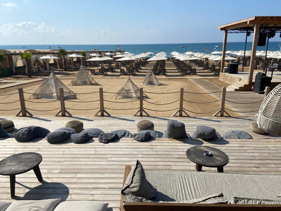 Strand Jacaranda Luxury Resort