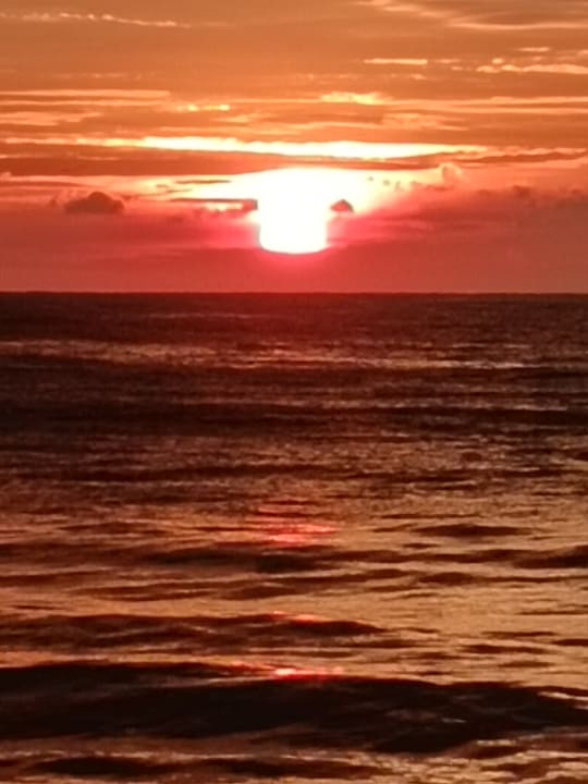 Strand Pandanus Beach Resort & Spa