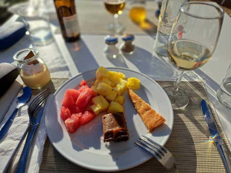 Gastro Valentin Grand Park Suite Hotel