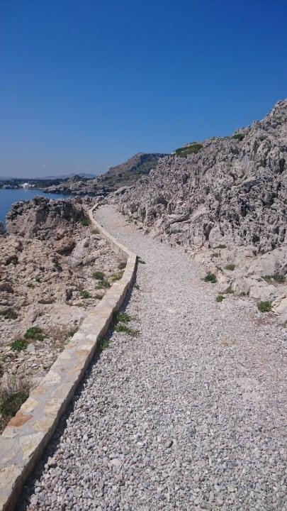 Weg zur Mainbar Hotel Kalithea Horizon Royal