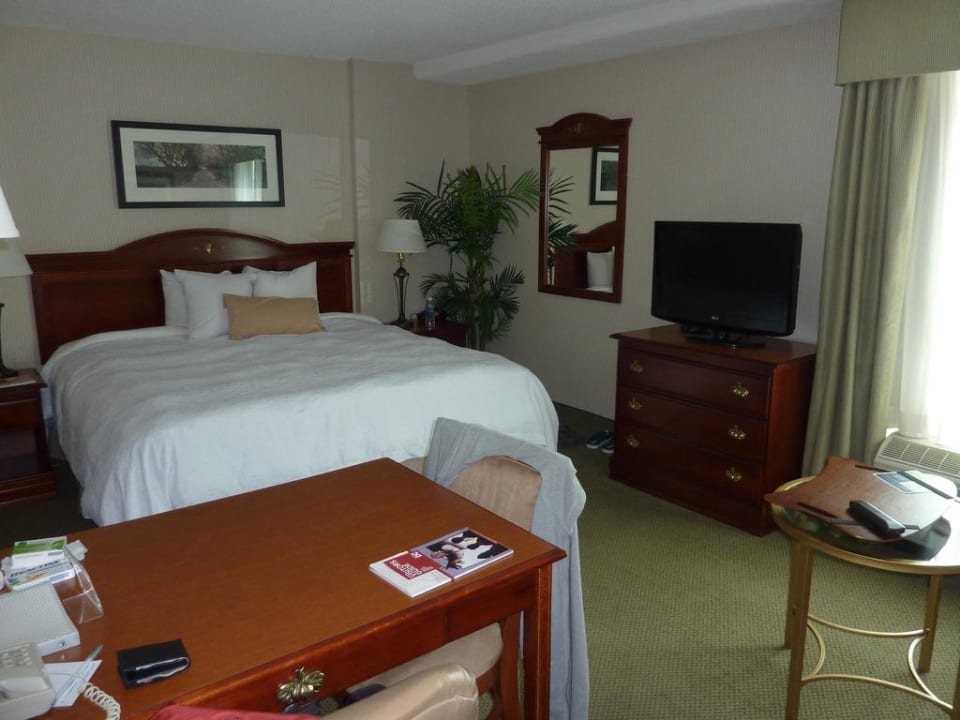 Zimmer Hampton Inn & Suites Reagan National Airport