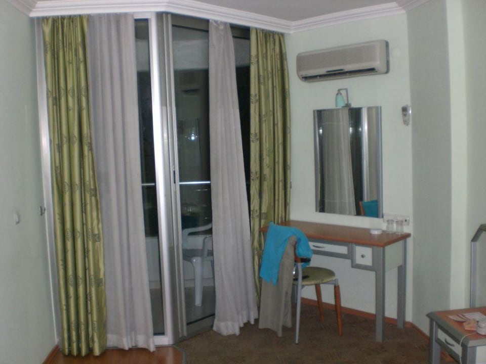 Zimmer 1 Büyük Hotel