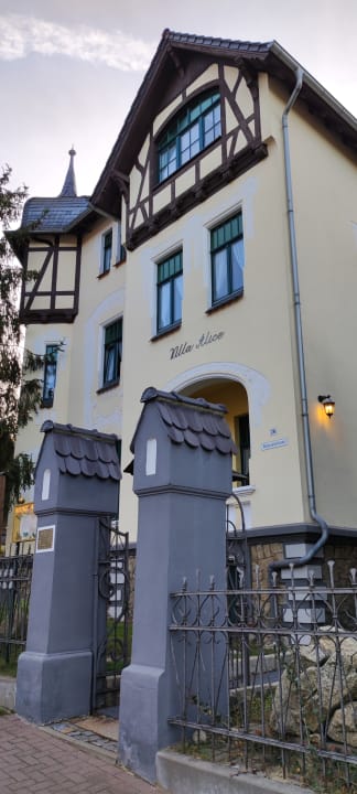 Außenansicht Hotel Villa Alice