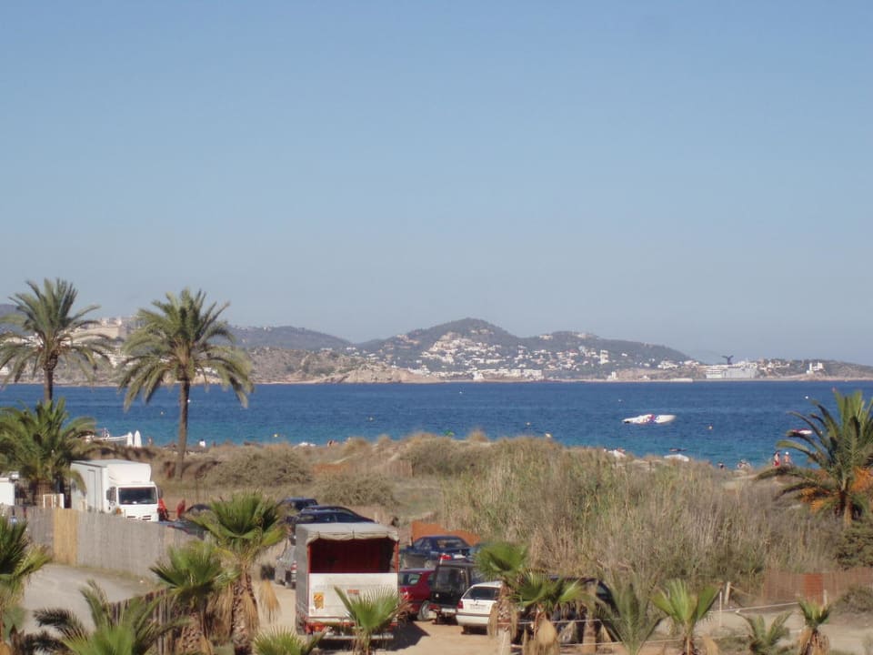 Balkonausblick nach Ibiza Stadt FERGUS Style Bahamas